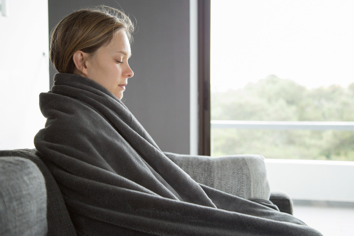 How Weighted Blankets Help Reduce Anxiety and Improve Sleep